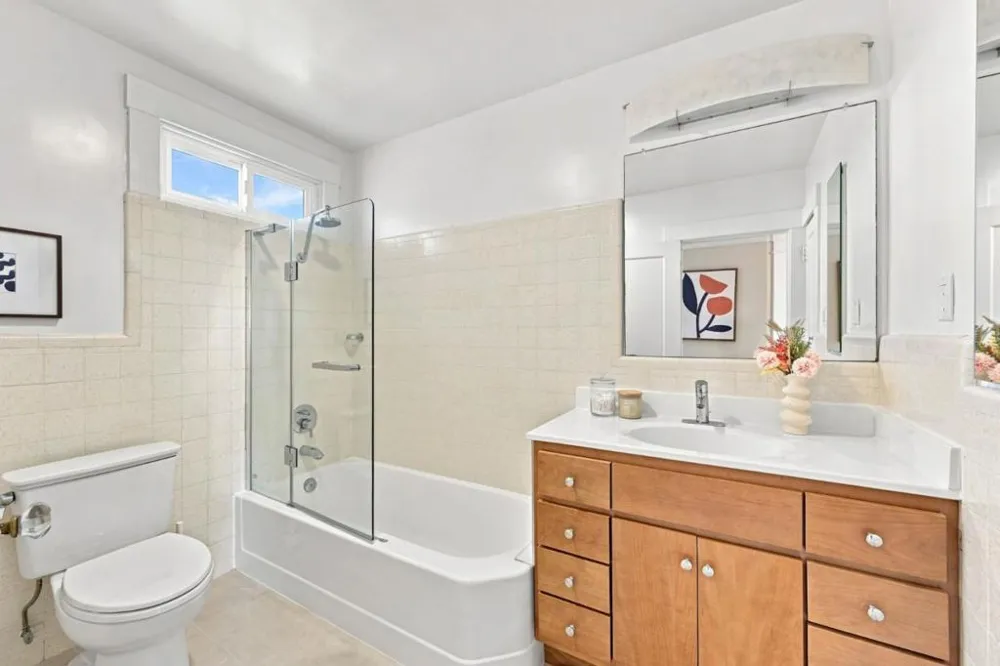 739 34th Avenue San Francisco, CA 94121
