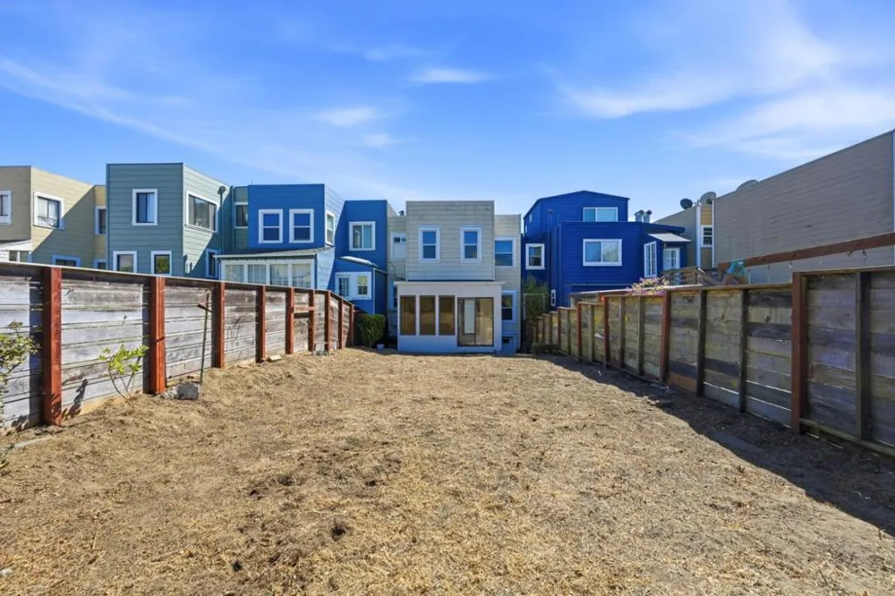 739 34th Avenue San Francisco, CA 94121