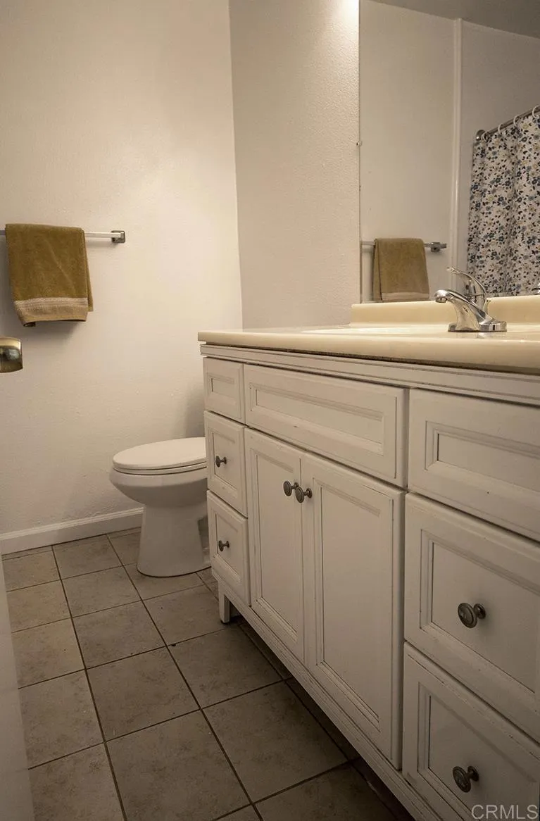355 Calle Mariposa Oceanside, CA 92057
