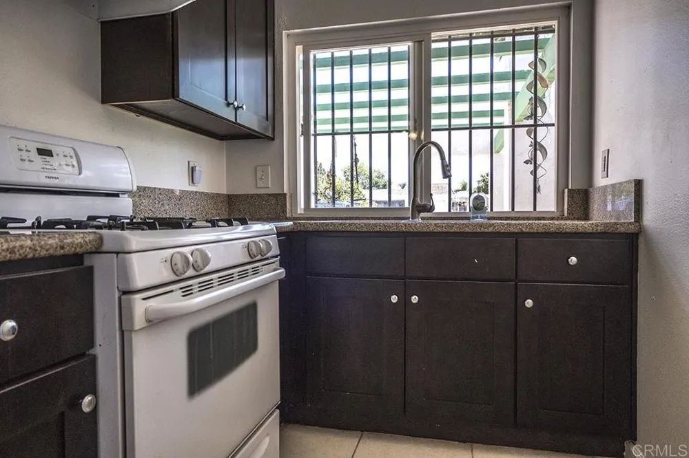 355 Calle Mariposa Oceanside, CA 92057