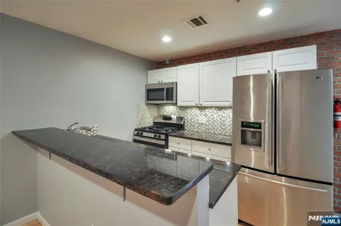 416 63rd Street 1C