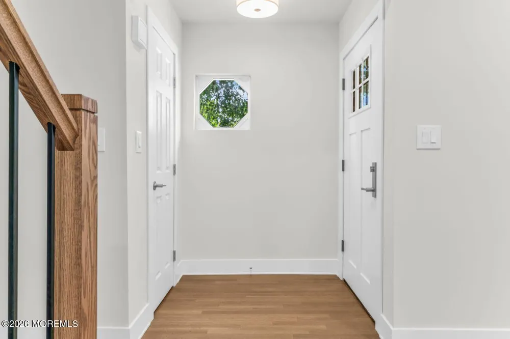 61 Kingsley Way Freehold, NJ 07728