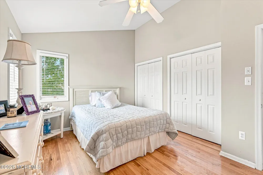 256 W 10th Street Ship Bottom, NJ 08008