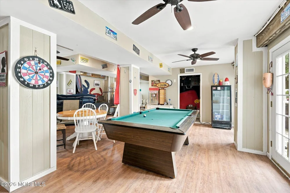 256 W 10th Street Ship Bottom, NJ 08008