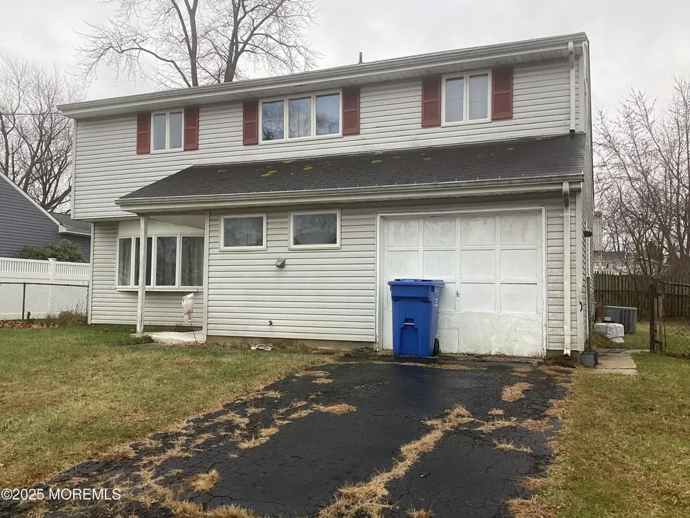 27 Mabaline Road Old Bridge, NJ 08857