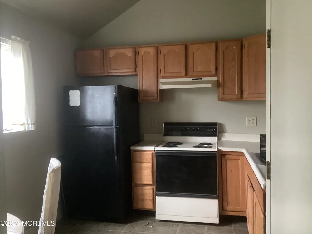 27 Mabaline Road Old Bridge, NJ 08857