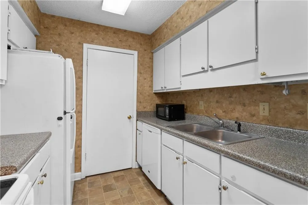 3018 Wingate Way Atlanta, GA 30350