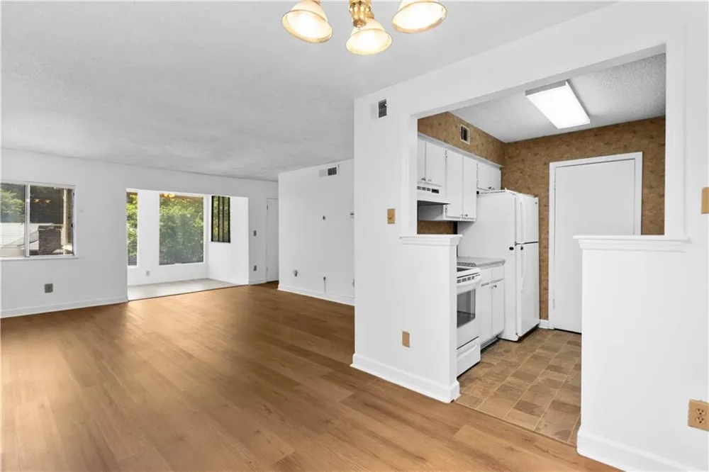 3018 Wingate Way Atlanta, GA 30350