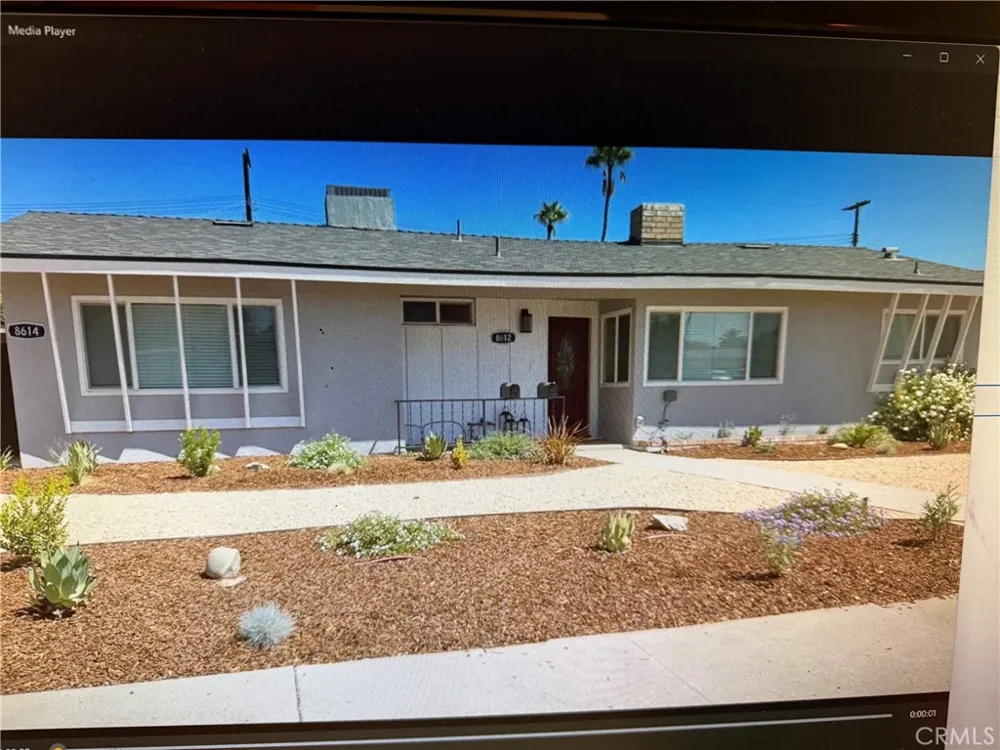 8612 Mason Winnetka, CA 91306