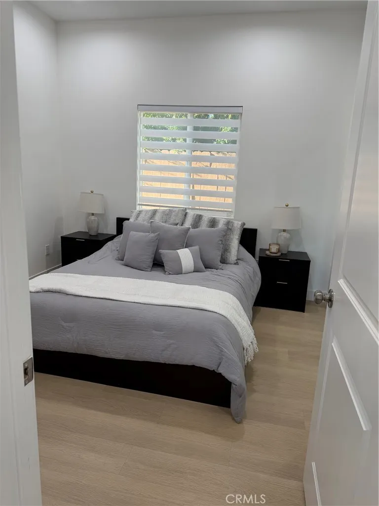 8612 Mason Winnetka, CA 91306