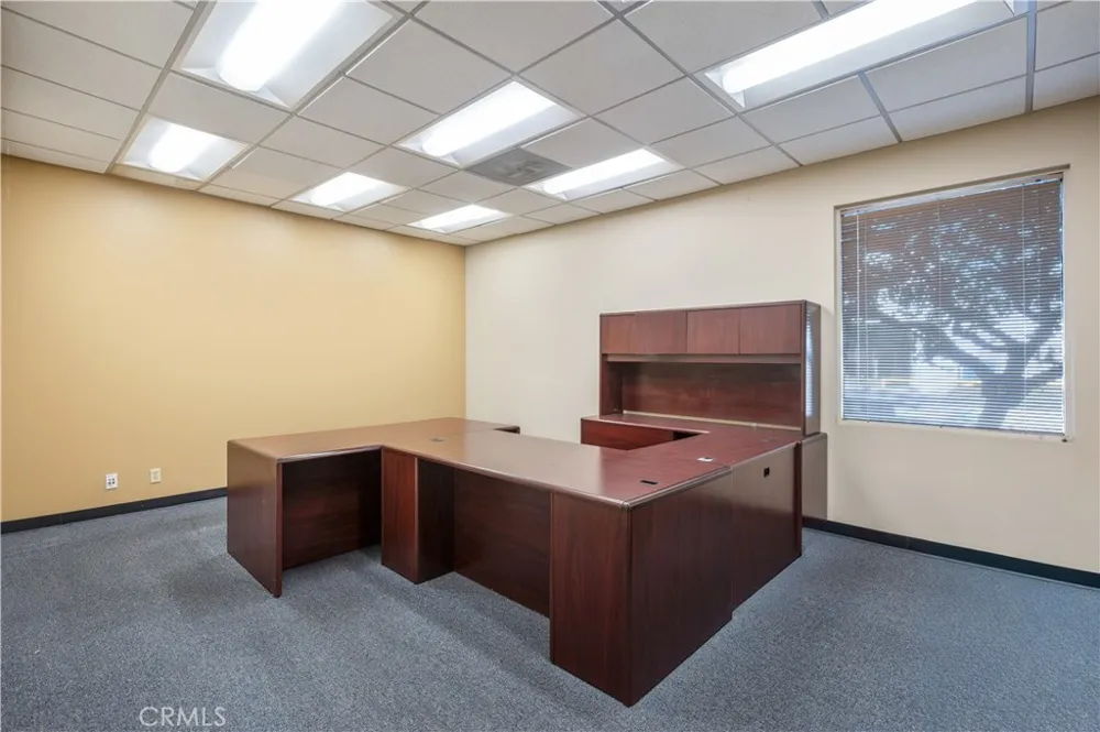 22857 Lockness Los Angeles, CA 90501