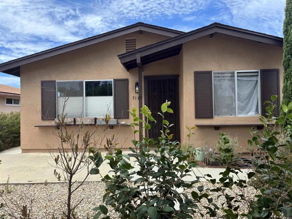 3113 Buena Hills Drive Oceanside, CA 92056