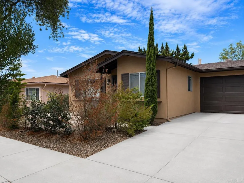 3113 Buena Hills Drive Oceanside, CA 92056