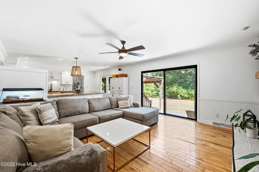 3409 Bragg Drive Wilmington, NC 28409