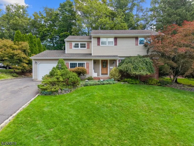 12 Ryder Rd Wayne, NJ 07470