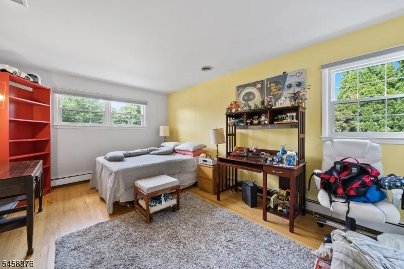 12 Ryder Rd Wayne, NJ 07470