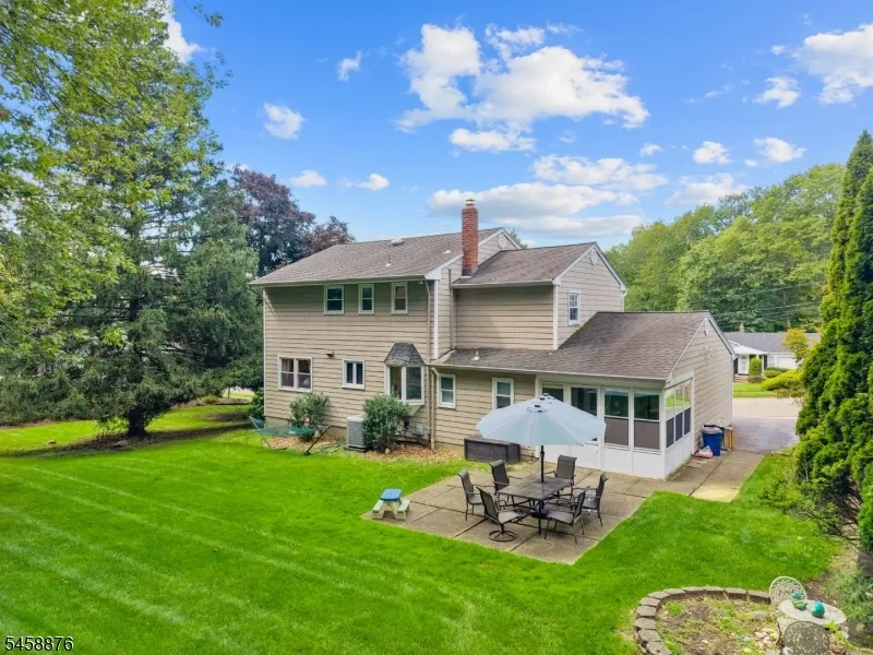12 Ryder Rd Wayne, NJ 07470