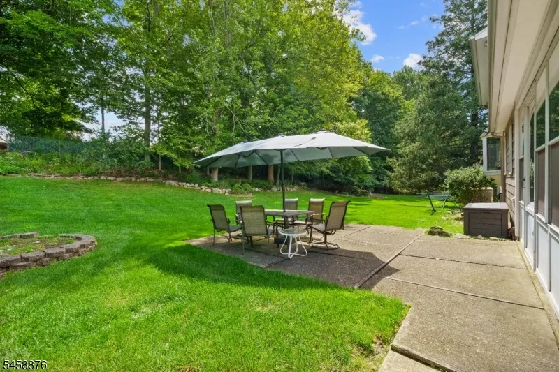12 Ryder Rd Wayne, NJ 07470