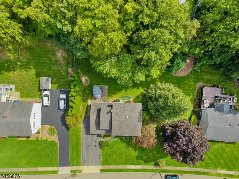 12 Ryder Rd Wayne, NJ 07470