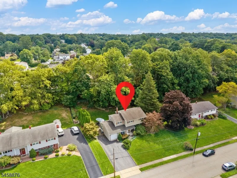 12 Ryder Rd Wayne, NJ 07470