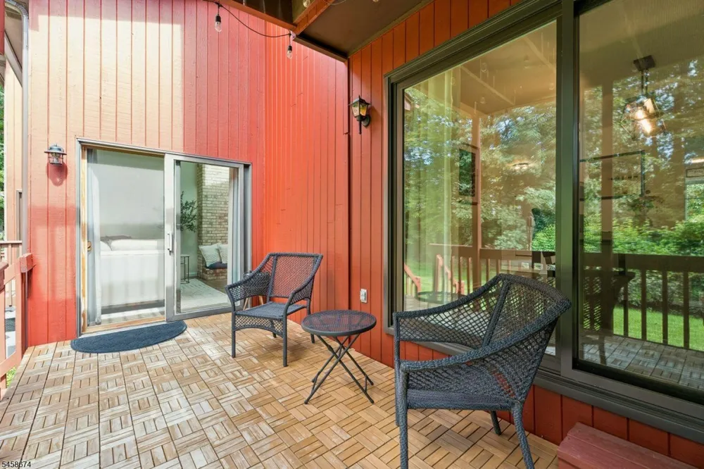 23 Butternut Dr Wayne, NJ 07470