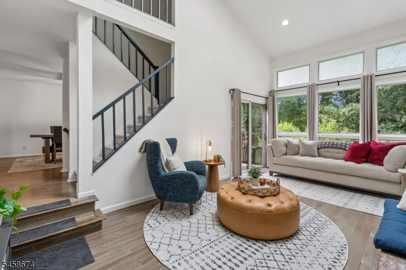 23 Butternut Dr Wayne, NJ 07470