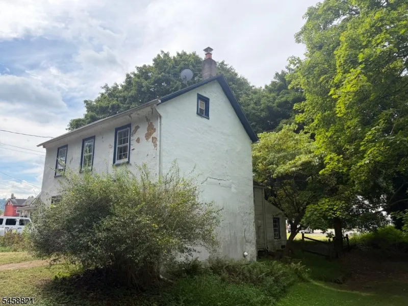 79 Mill St Milford, NJ 08848
