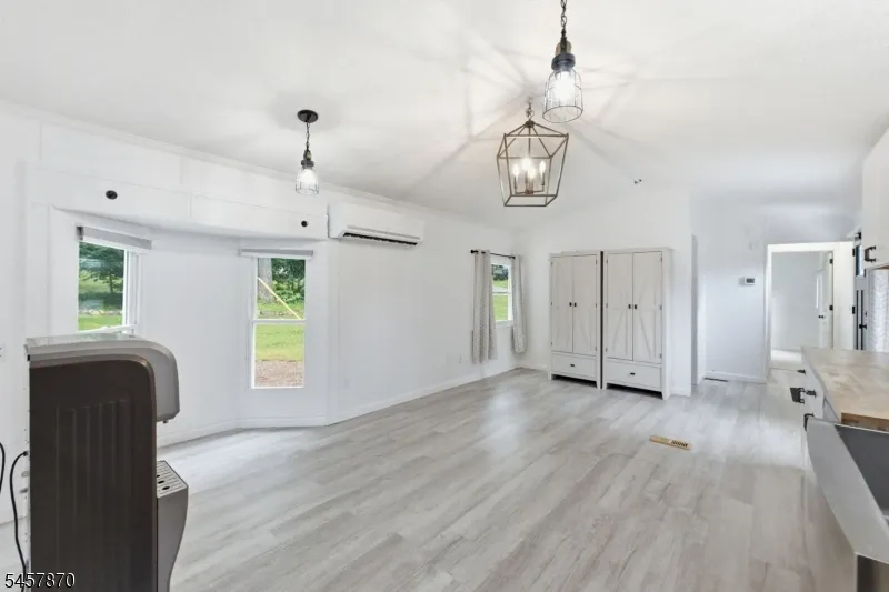 65 Sherwood Park Washington, NJ 07853