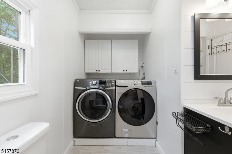 65 Sherwood Park Washington, NJ 07853