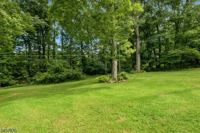 65 Sherwood Park Washington, NJ 07853