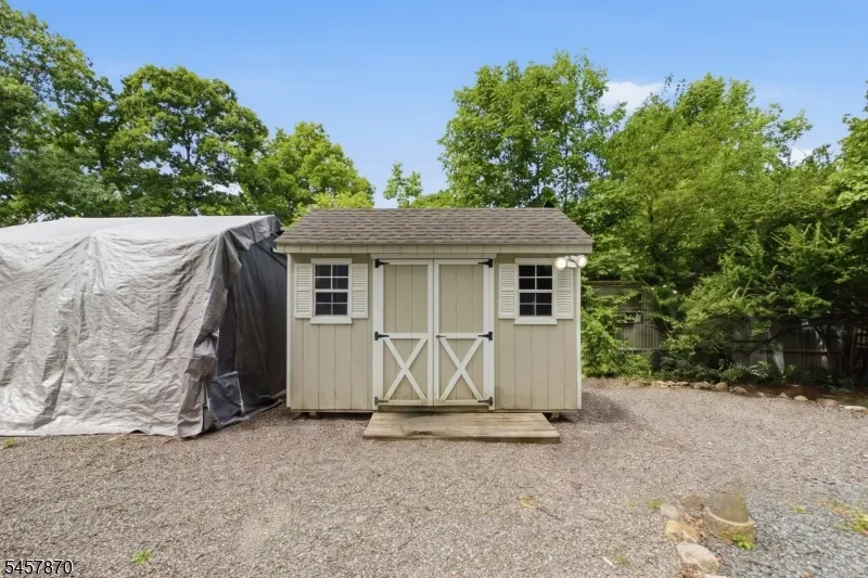 65 Sherwood Park Washington, NJ 07853