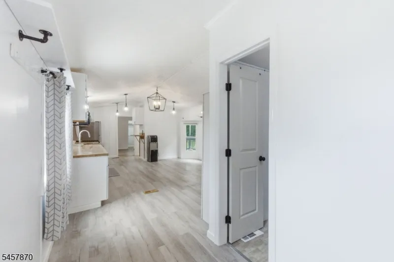 65 Sherwood Park Washington, NJ 07853