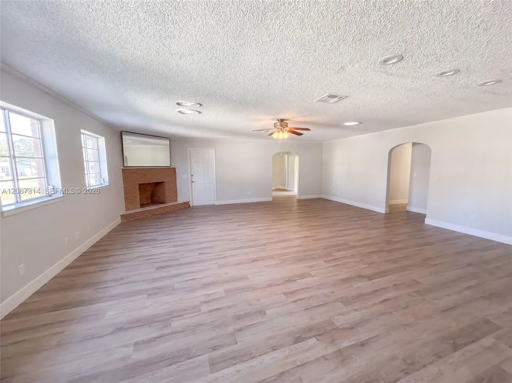 6501 Fort Pierce Blvd Fort Pierce, FL 34951