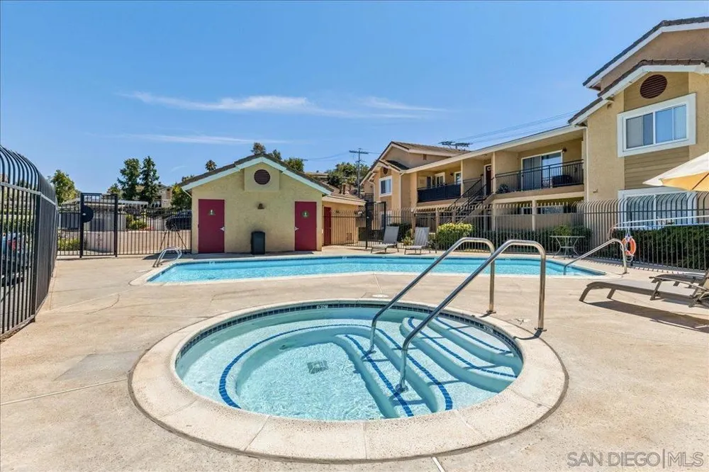 495 San Pasqual Valley Rd. ##150 Escondido, CA 92027