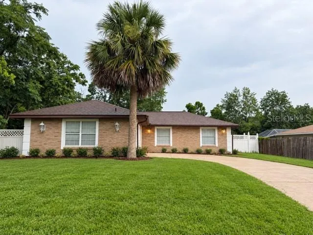 1084 SHEPHERD AVENUE Deltona, FL 32738