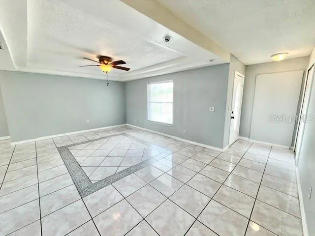 1084 SHEPHERD AVENUE Deltona, FL 32738
