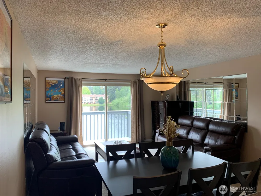 31003 14th Avenue S #C12 Federal Way, WA 98003