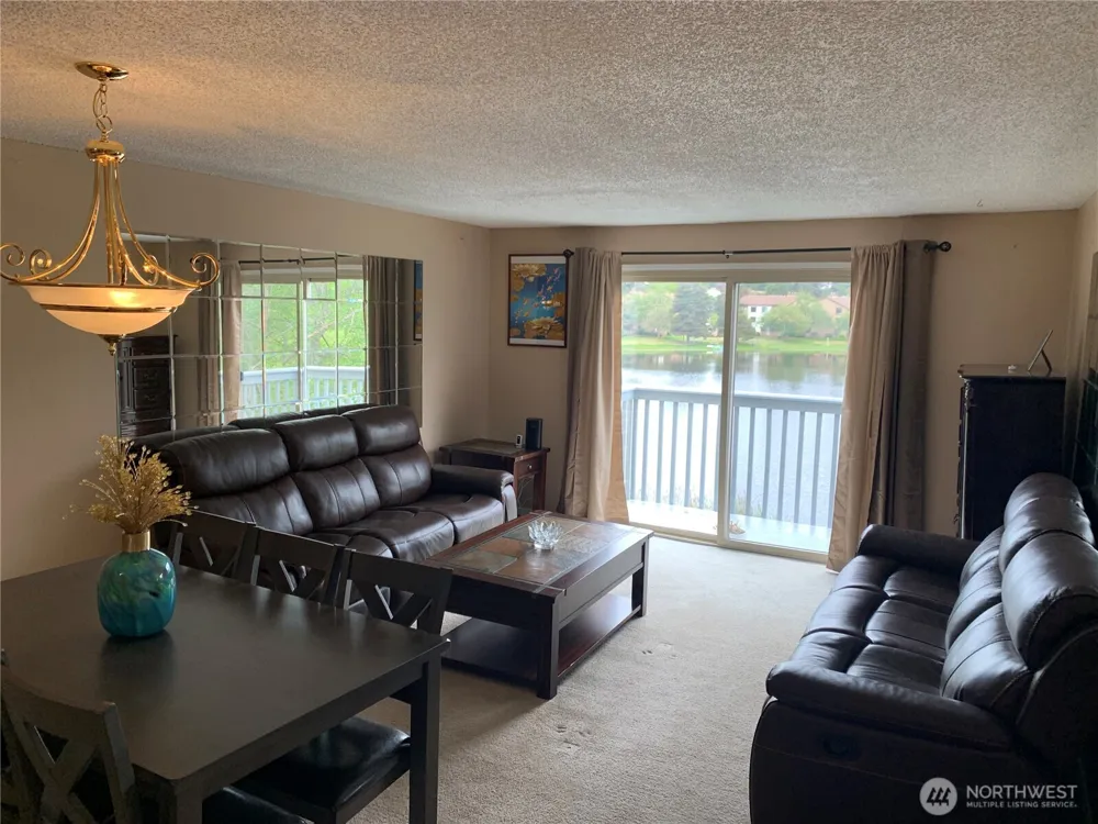 31003 14th Avenue S #C12 Federal Way, WA 98003
