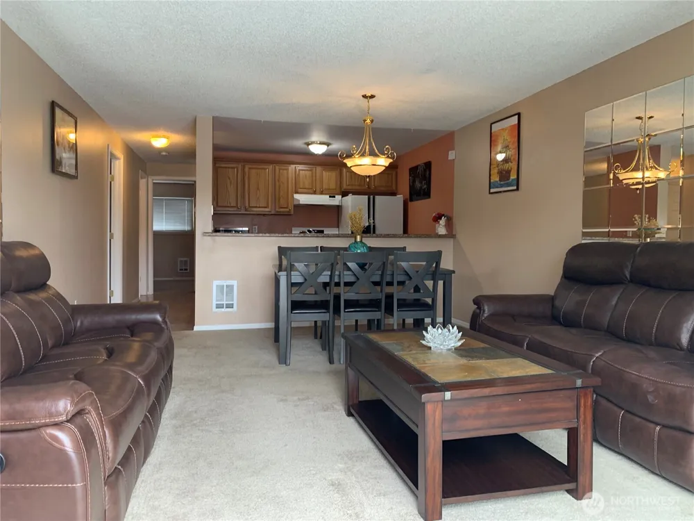 31003 14th Avenue S #C12 Federal Way, WA 98003