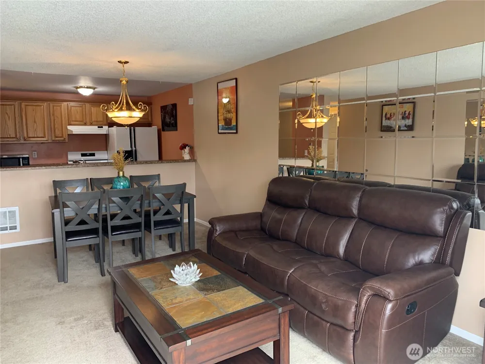 31003 14th Avenue S #C12 Federal Way, WA 98003