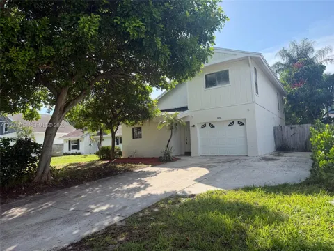 2496 Douglas Ave