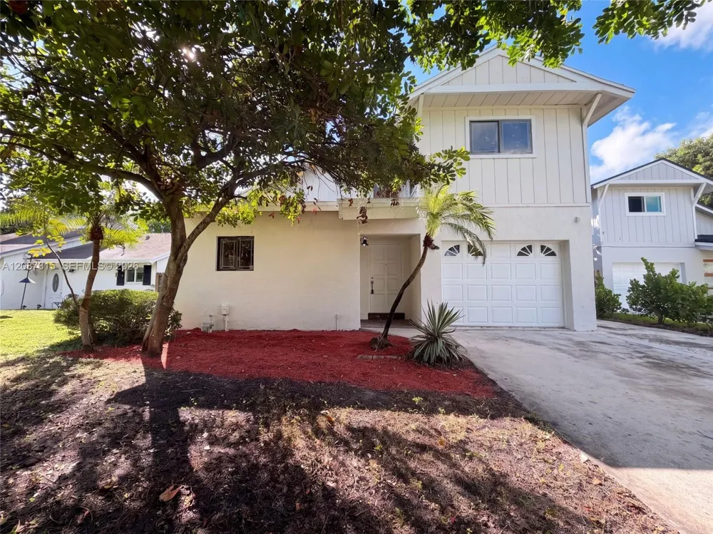 2496 Douglas Ave Delray Beach, FL 33444
