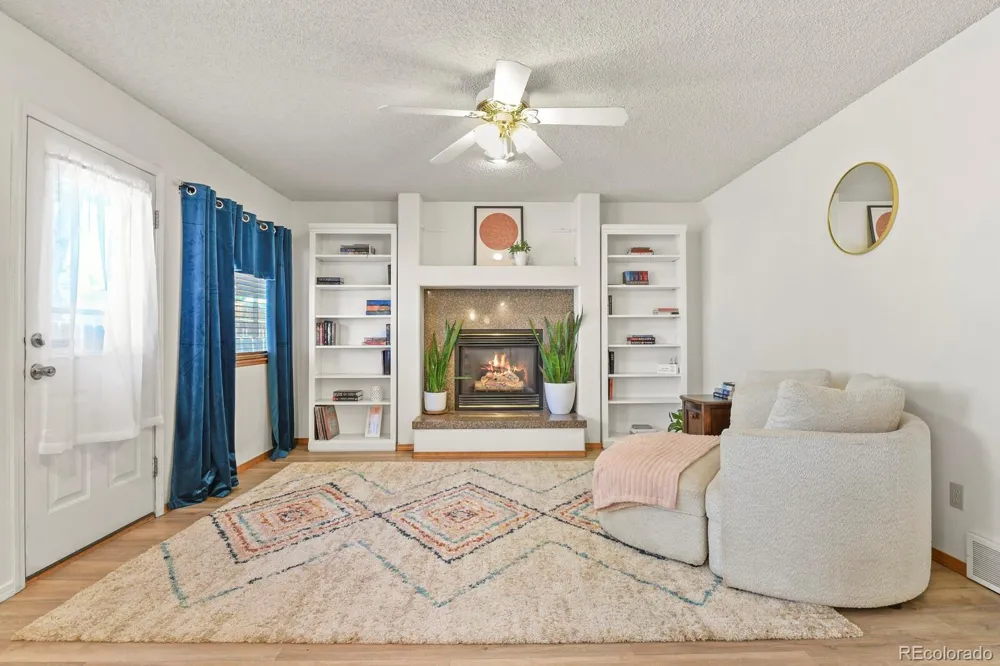4912 Chariot Drive Colorado Springs, CO 80923