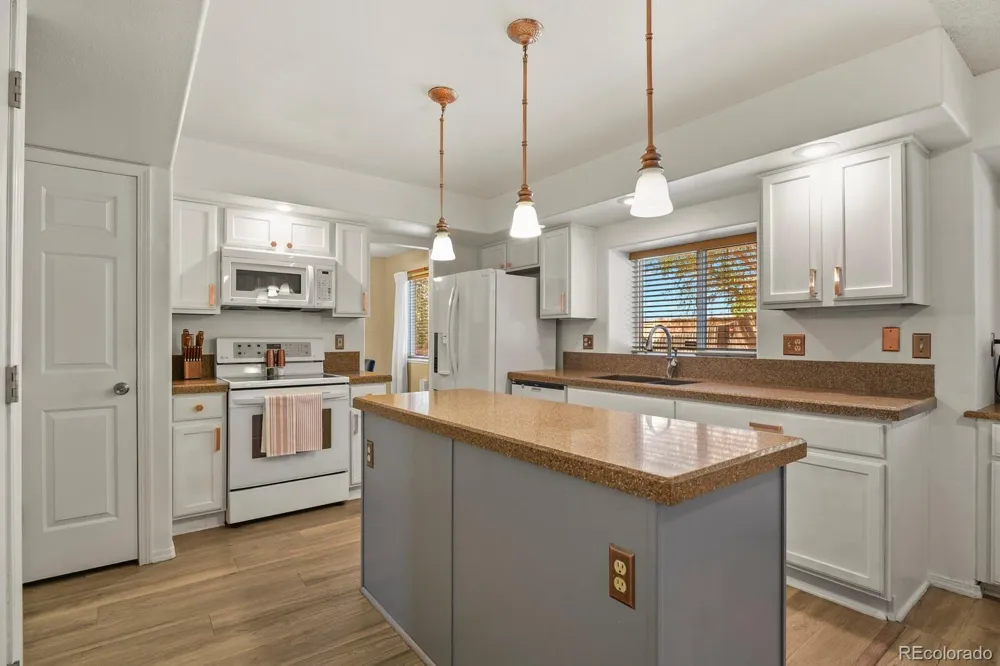 4912 Chariot Drive Colorado Springs, CO 80923