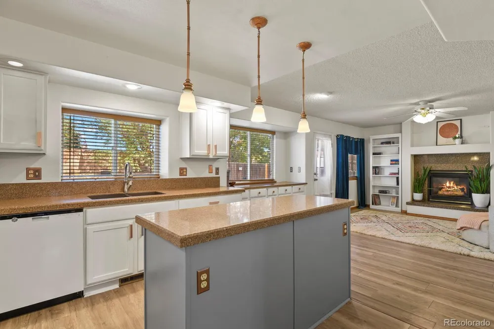 4912 Chariot Drive Colorado Springs, CO 80923