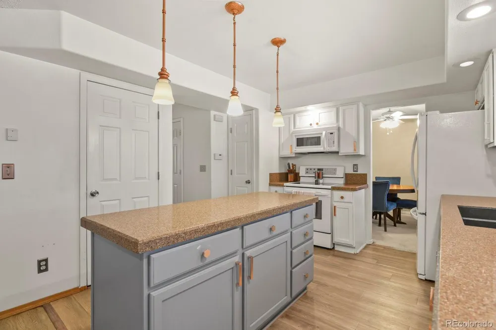 4912 Chariot Drive Colorado Springs, CO 80923