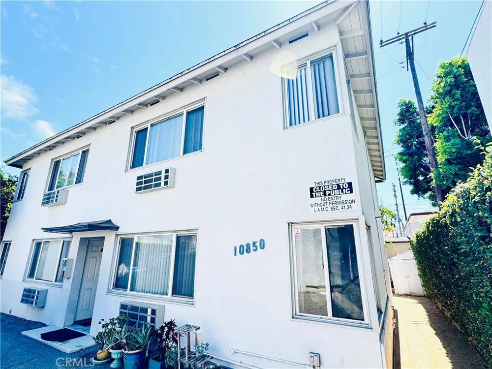 10850 Landale St North Hollywood, CA 91602