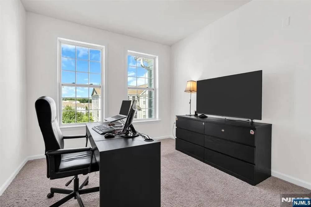 266 Aspen Drive Cedar Grove, NJ 07009