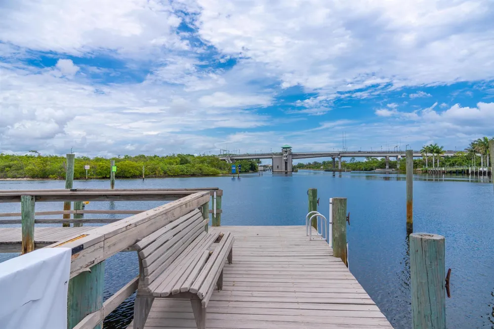 2435 SNOOK TRAIL Palm Beach Gardens, FL 33410