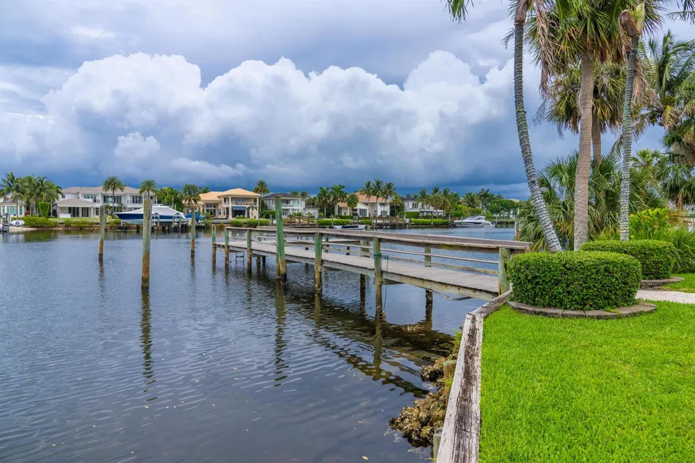 2435 SNOOK TRAIL Palm Beach Gardens, FL 33410